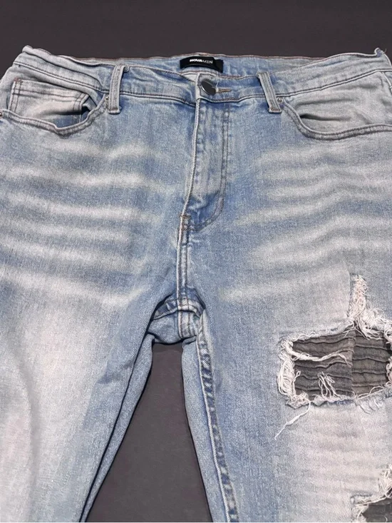 Fashion Nova Men’s Skinny Jeans - Picture 5 of 10